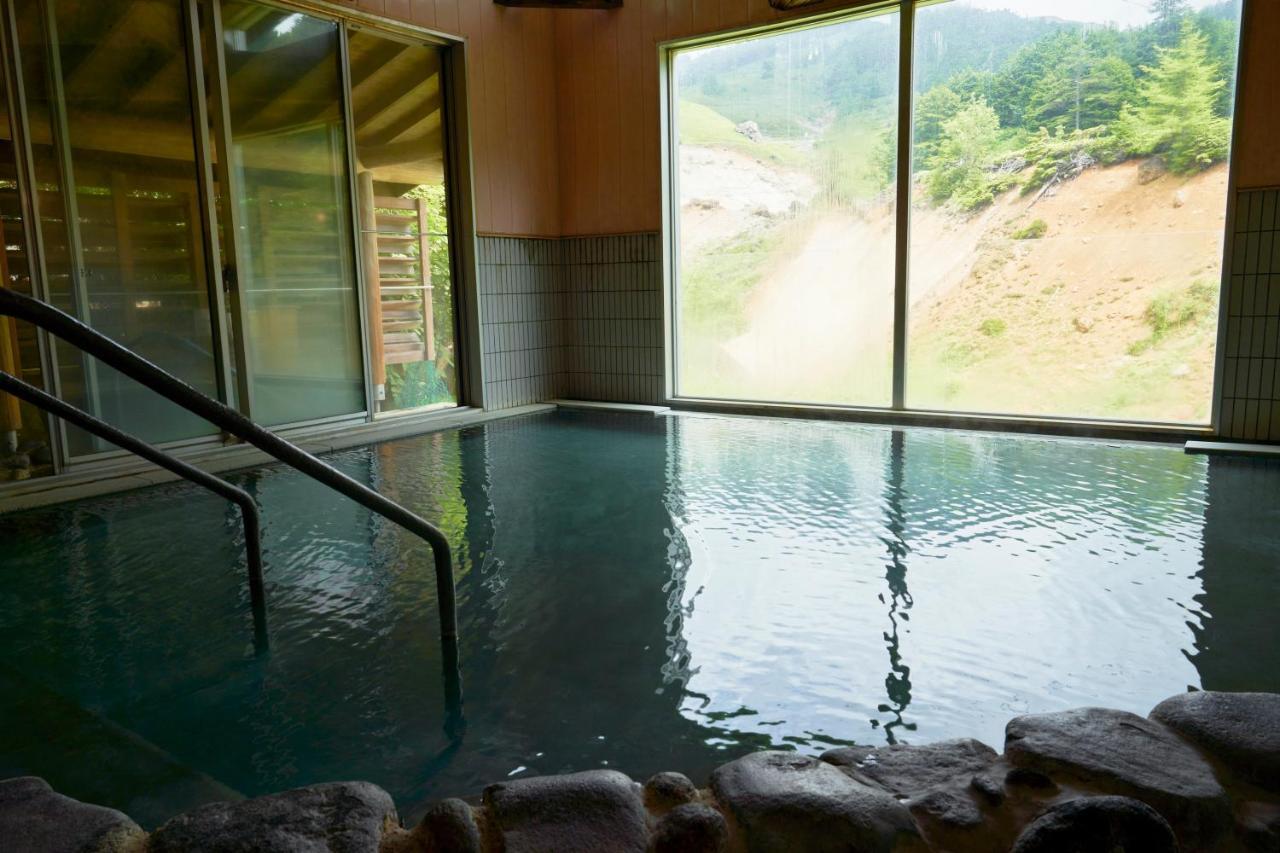 Manza Kogen Hotel Tsumagoi Exterior foto